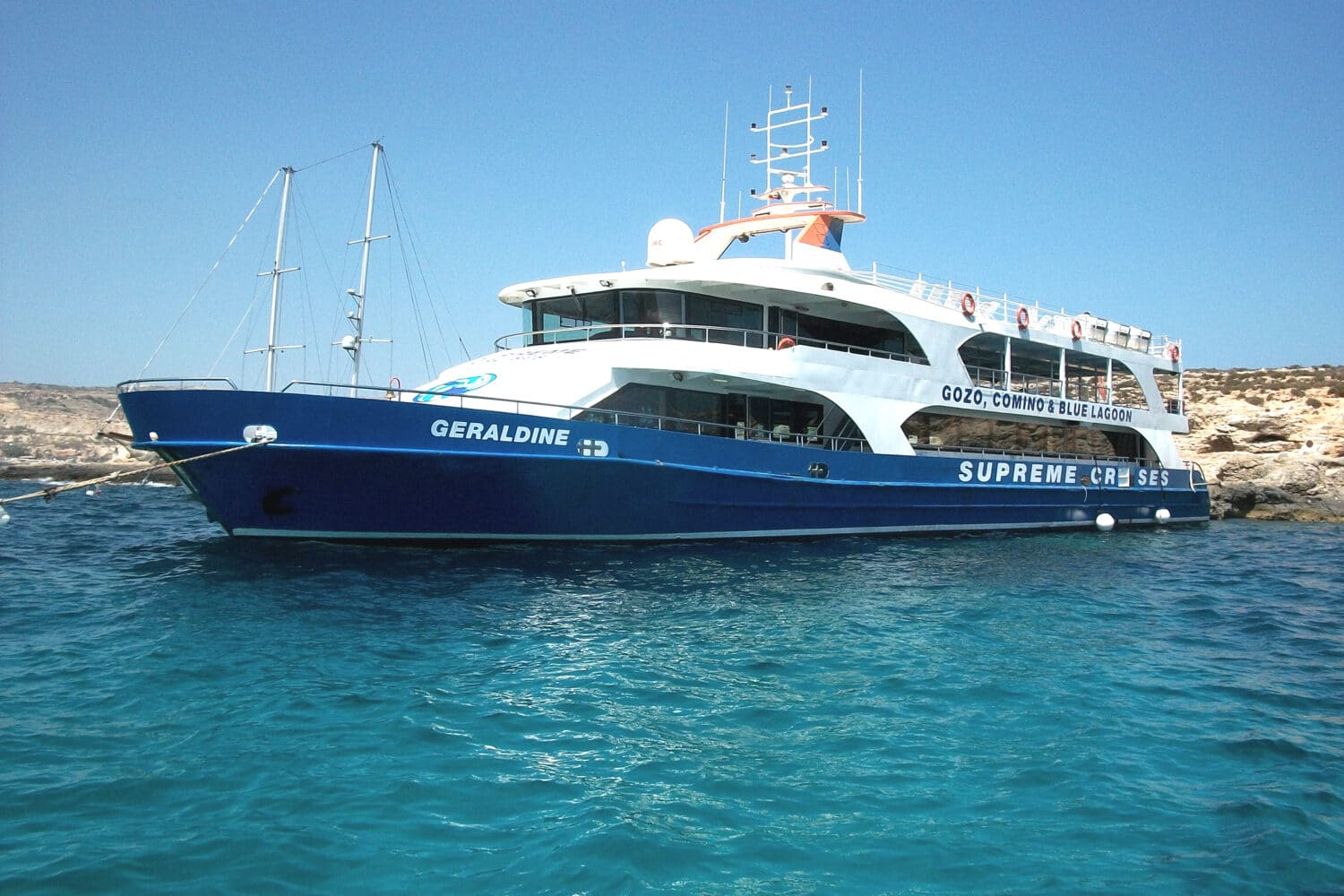 Blue Lagoon Cruise Boat Malta