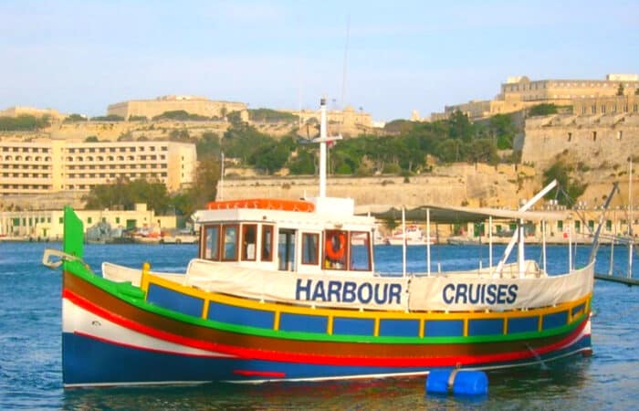 Croazieră în port cu barca Grand Harbour Valletta Malta