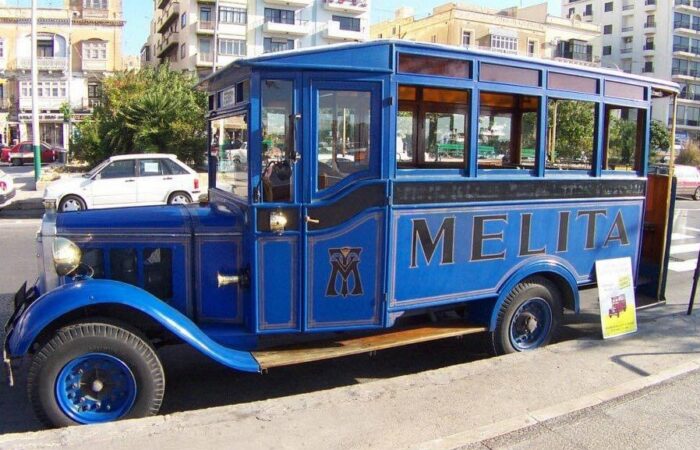 Malta Vintige Bus Melita Tur panoramic ghidat cu Malta Vintige Bus Melita