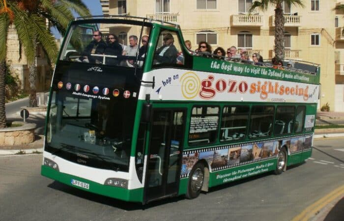 Autobus turistico scoperto di Gozo