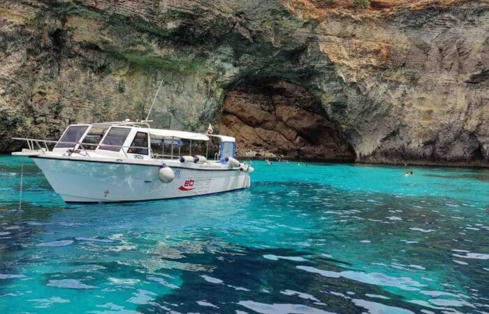 Barco turístico Gozo Comino